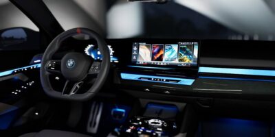 BMW Gesture Control Explained: How the Technology Works in New BMW Models